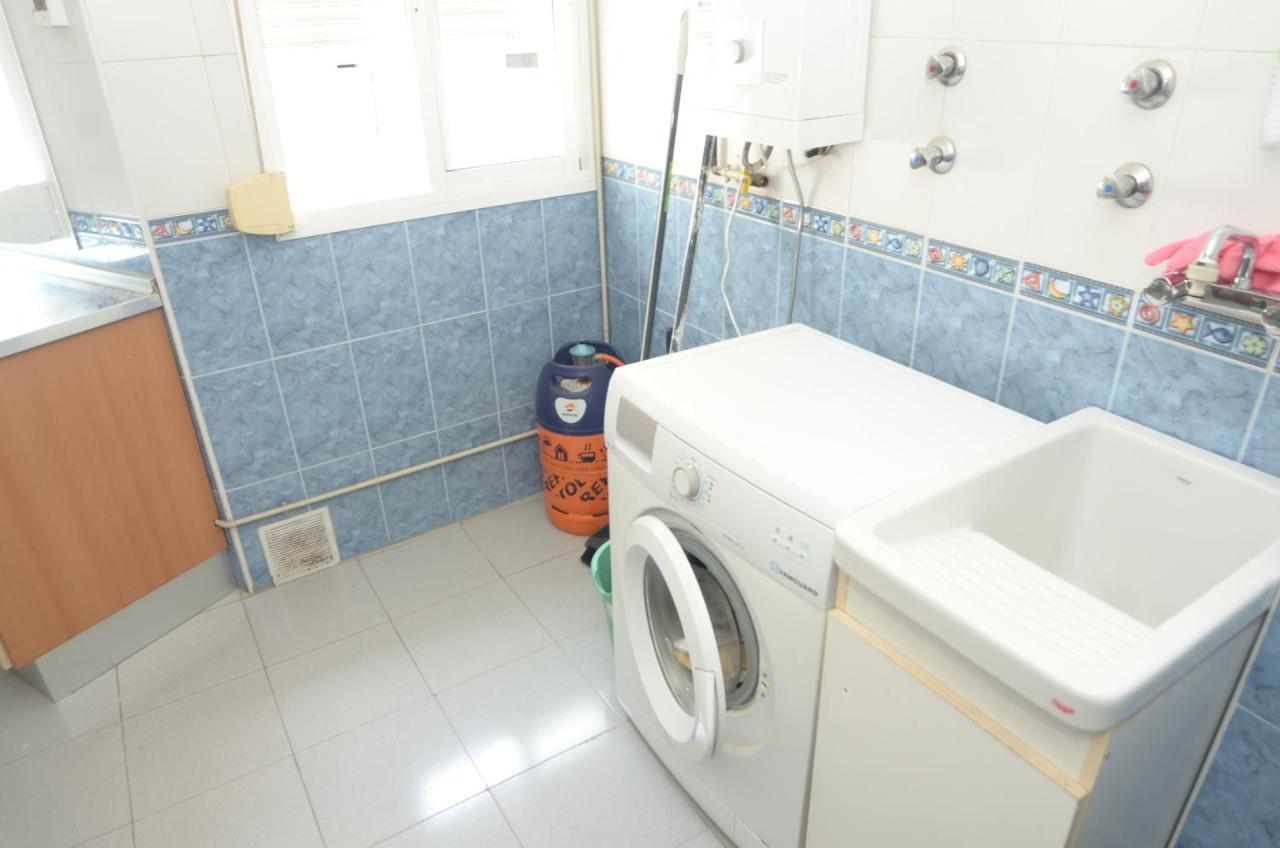 Habitacion Grande Con Terraza Privada, Malaga Centro Ngoại thất bức ảnh