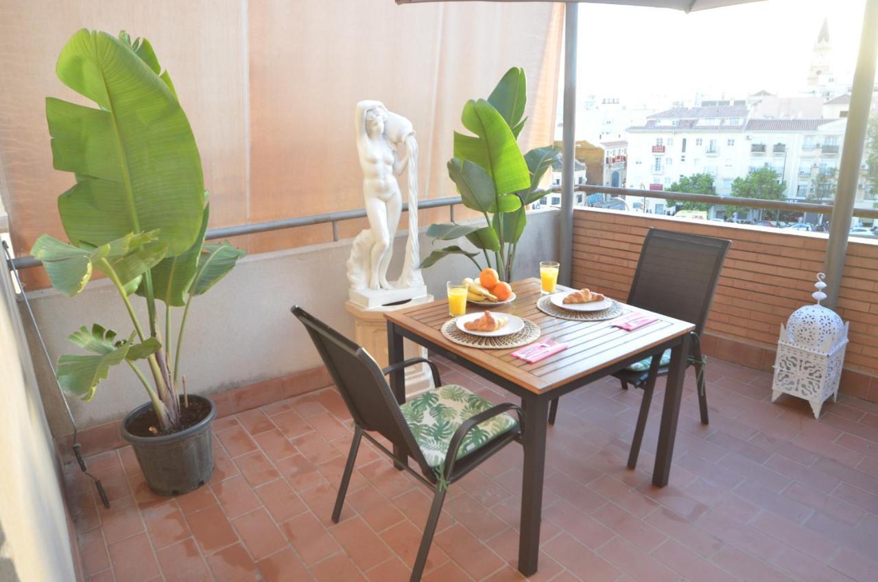 Habitacion Grande Con Terraza Privada, Malaga Centro Ngoại thất bức ảnh