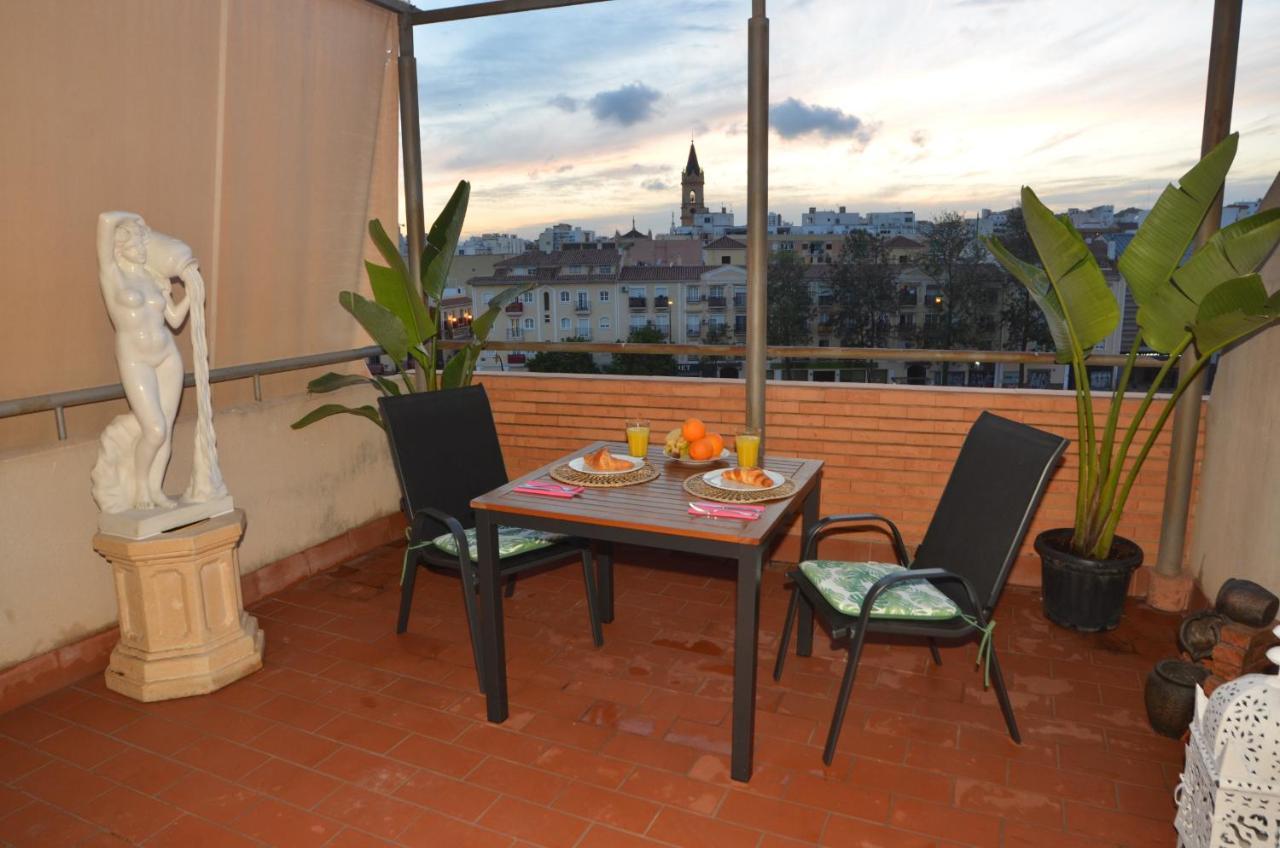 Habitacion Grande Con Terraza Privada, Malaga Centro Ngoại thất bức ảnh