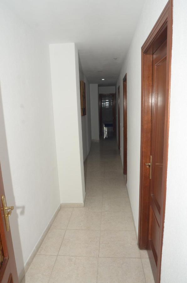 Habitacion Grande Con Terraza Privada, Malaga Centro Ngoại thất bức ảnh
